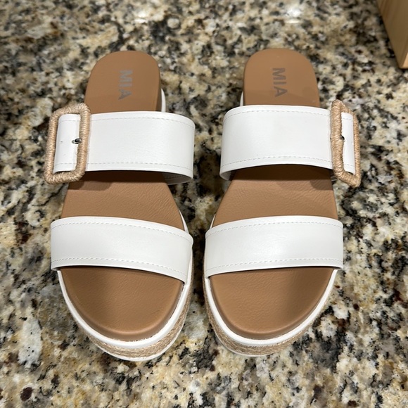 Francesca's Collections Shoes - Francesca's Collections White Espadrille Sandals